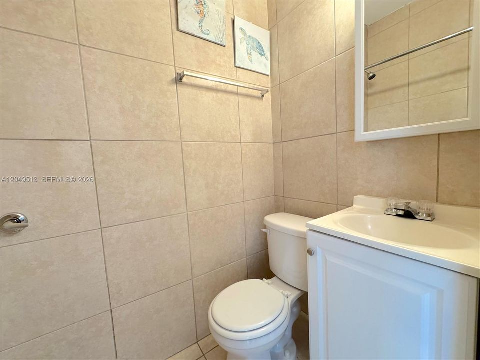 For Rent: $1,100 (0 beds, 1 baths, 0 Square Feet)