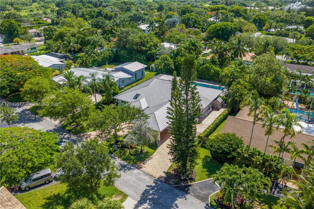 В аренду: $18,000 (7 спален, 5 ванн, 3545 Квадратных фут)