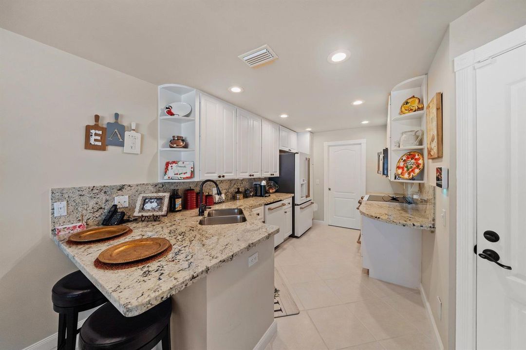 013-2117TigrisDr-WestPalmBeach-FL-SMALL