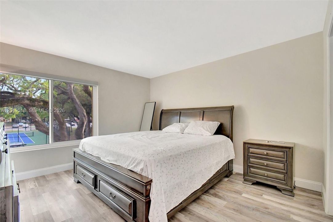 For Rent: $2,850 (2 beds, 2 baths, 1256 Square Feet)