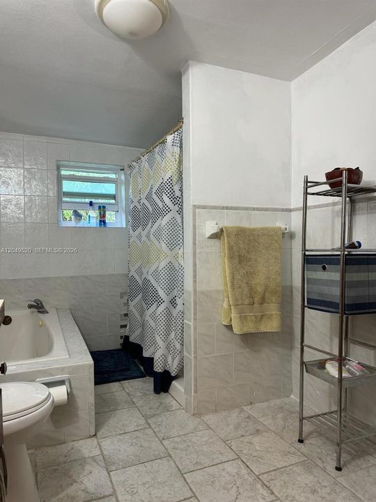 For Rent: $1,650 (1 beds, 1 baths, 528 Square Feet)
