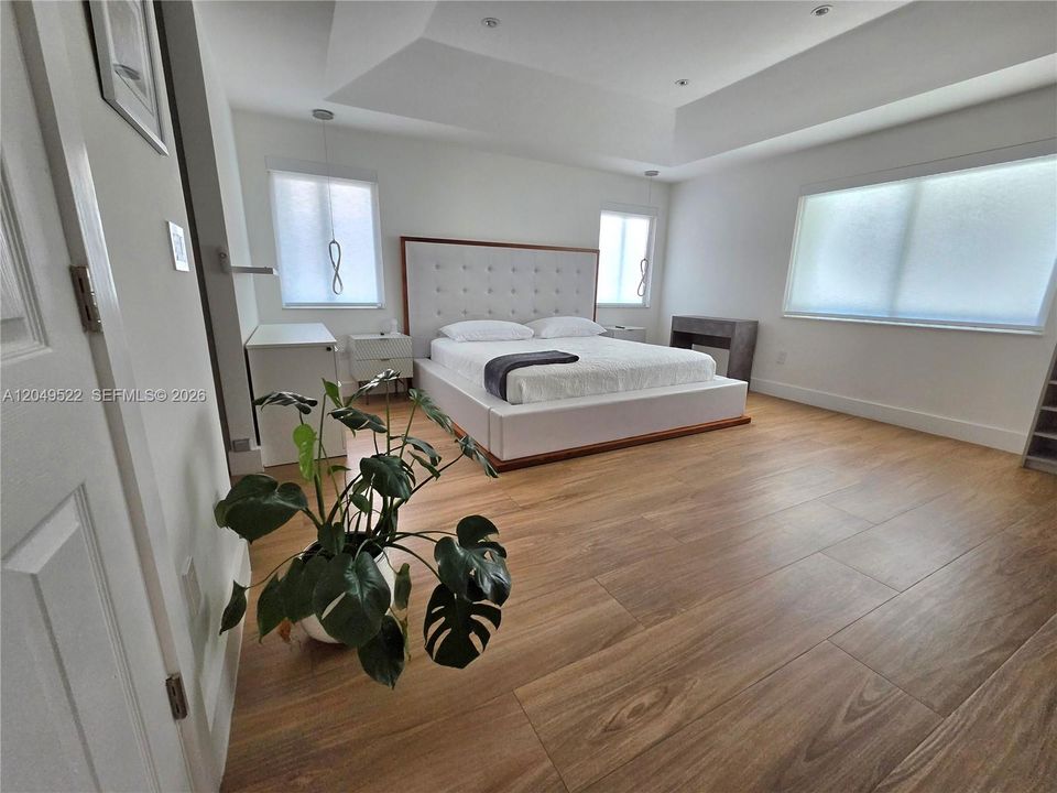 В аренду: $11,900 (4 спален, 3 ванн, 3162 Квадратных фут)