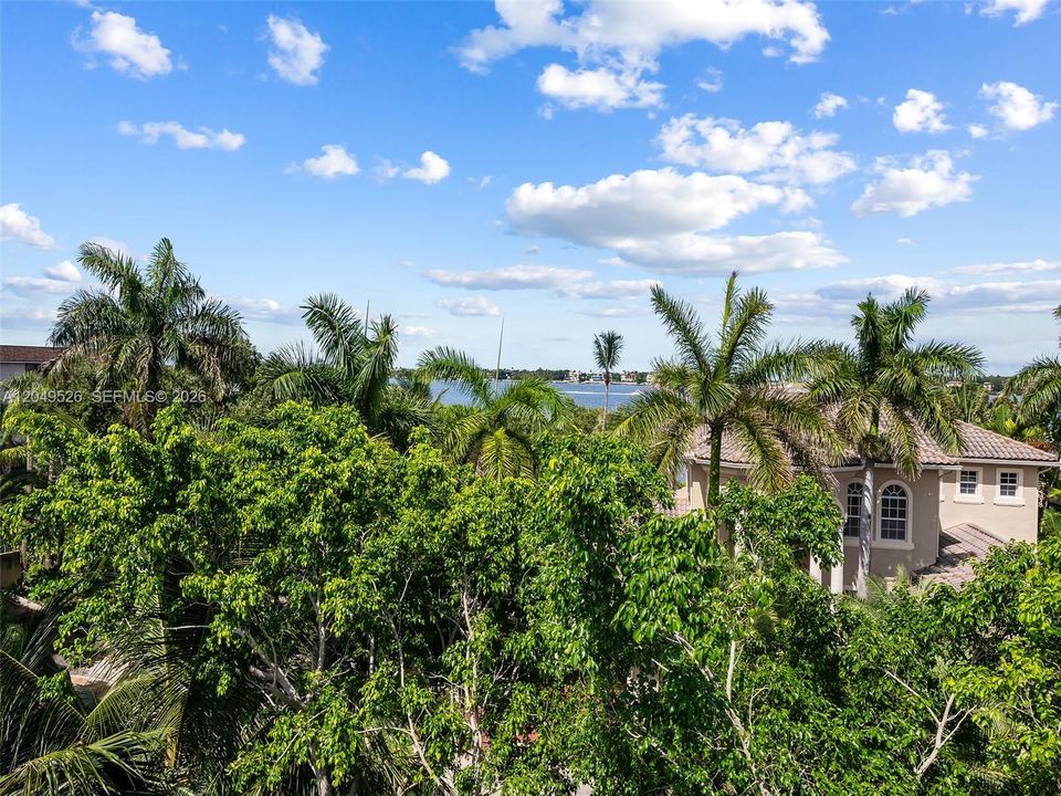 En Venta: $2,595,000 (4 camas, 4 baños, 4194 Pies cuadrados)