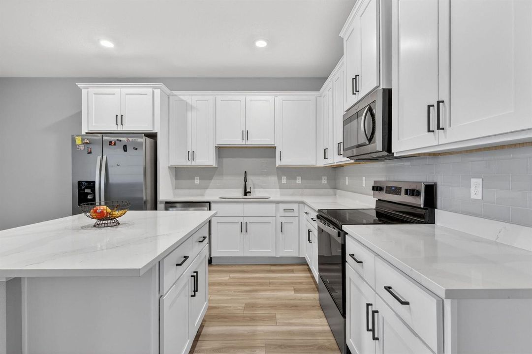 16-web-or-mls-5P1A9744