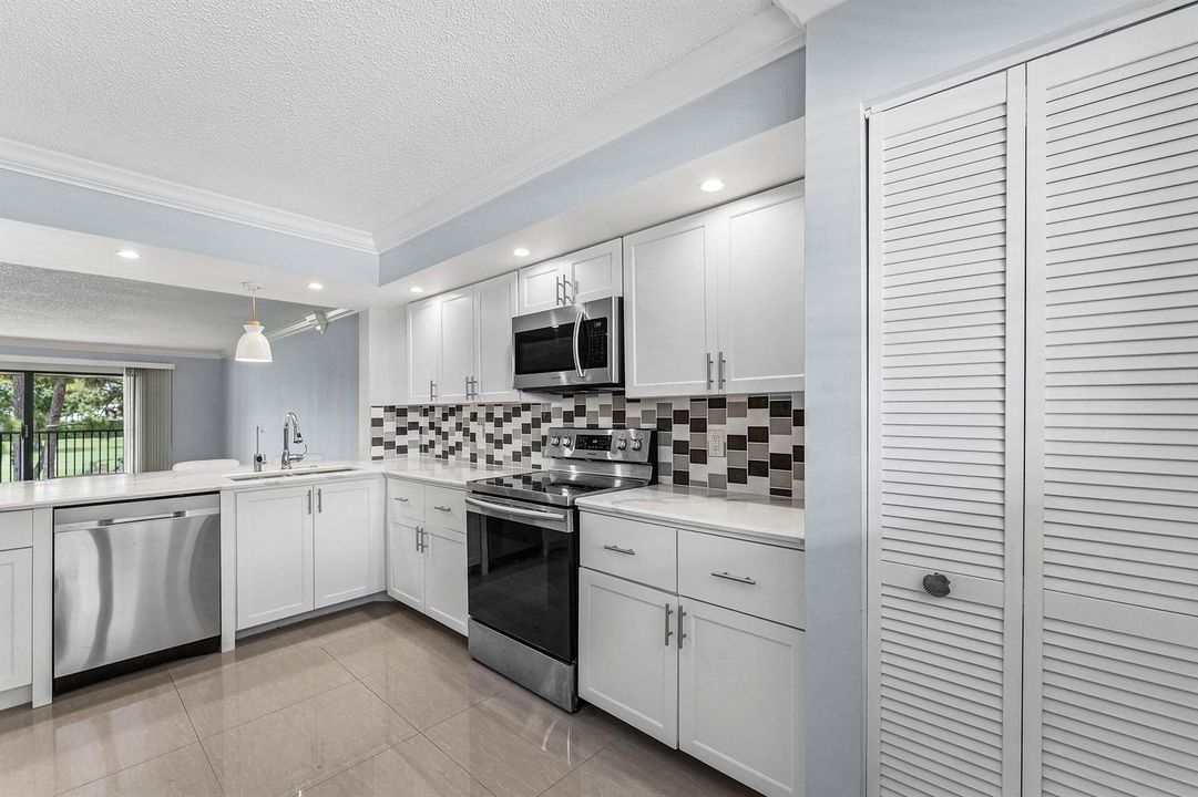 009-12926BriarlakeDrive-201-WestPalmBeac