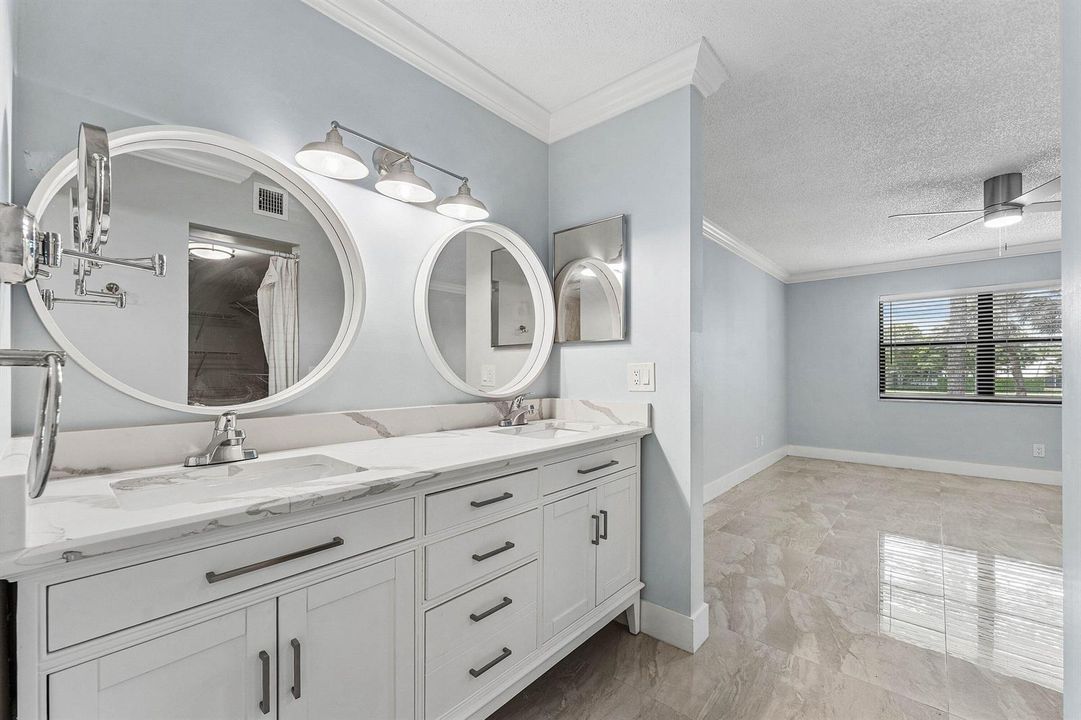 021-12926BriarlakeDrive-201-WestPalmBeac