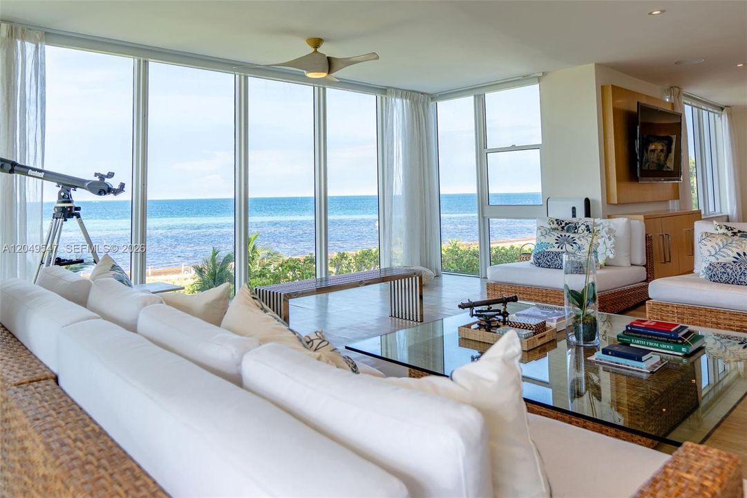For Sale: $3,850,000 (4 beds, 4 baths, 1880 Square Feet)