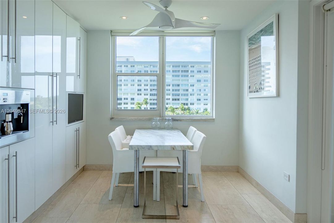 For Sale: $3,850,000 (4 beds, 4 baths, 1880 Square Feet)