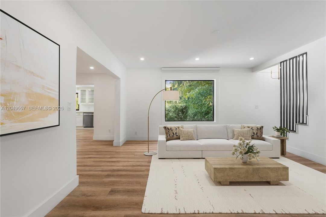 Activo con contrato: $1,675,000 (4 camas, 3 baños, 2414 Pies cuadrados)