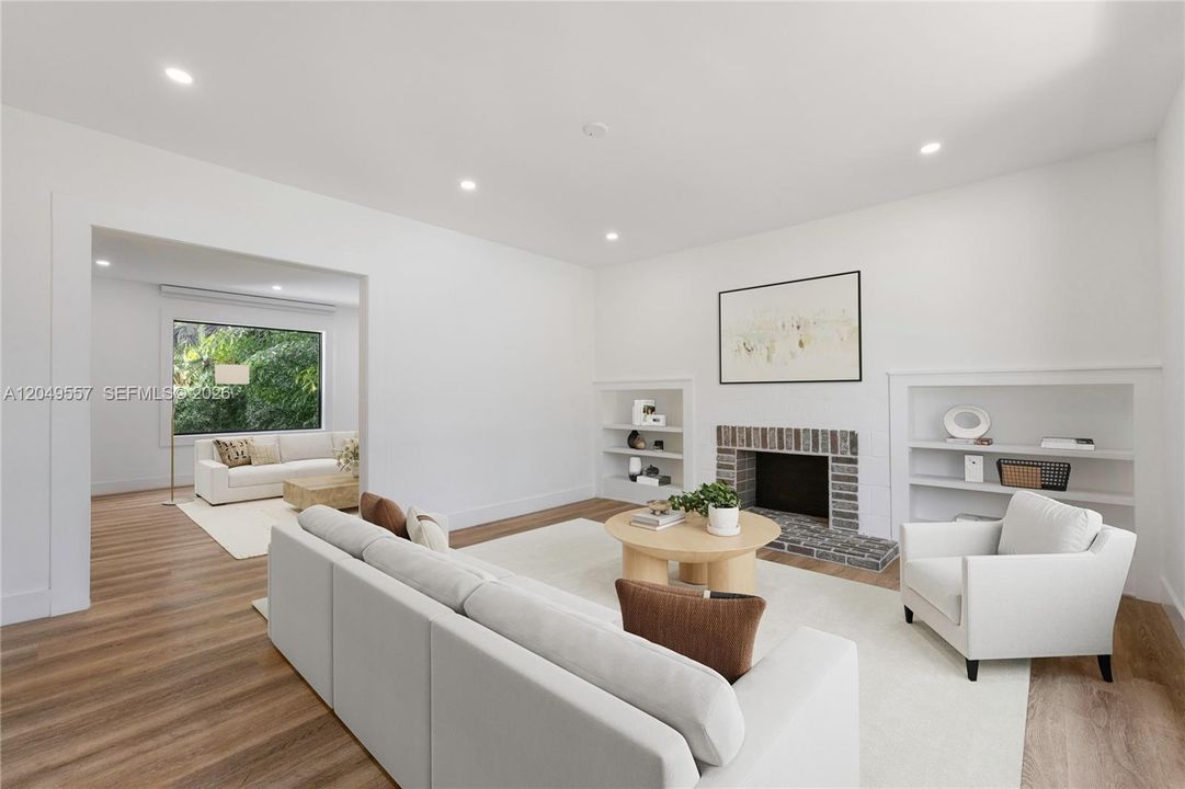 Activo con contrato: $1,675,000 (4 camas, 3 baños, 2414 Pies cuadrados)