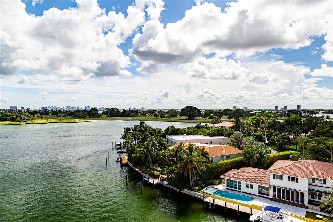 For Rent: $11,500 (3 beds, 3 baths, 2150 Square Feet)