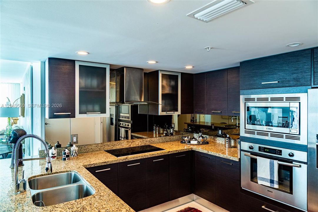 For Rent: $11,500 (3 beds, 3 baths, 2150 Square Feet)