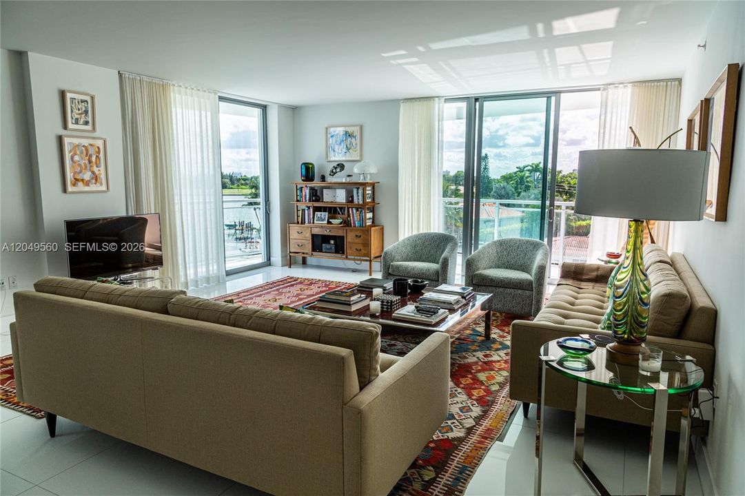 For Rent: $11,500 (3 beds, 3 baths, 2150 Square Feet)