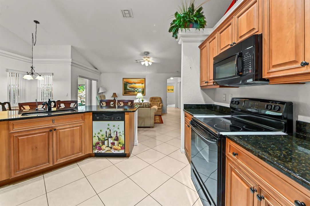 17 Kitchen 03