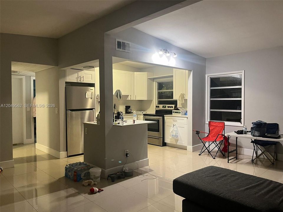 For Rent: $1,890 (3 beds, 1 baths, 0 Square Feet)