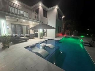 В аренду: $7,000 (5 спален, 3 ванн, 3296 Квадратных фут)