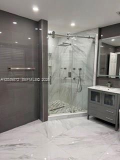 В аренду: $7,000 (5 спален, 3 ванн, 3296 Квадратных фут)
