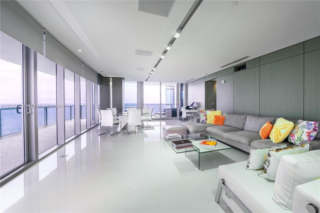 For Sale: $3,495,000 (4 beds, 4 baths, 2485 Square Feet)