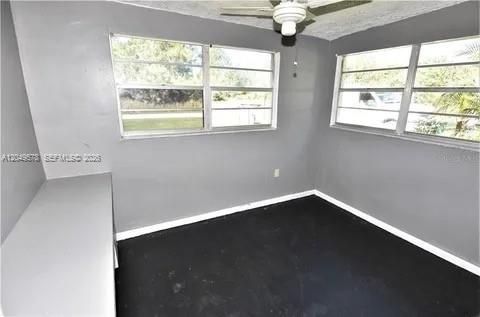 En Venta: $169,900 (3 camas, 2 baños, 0 Pies cuadrados)