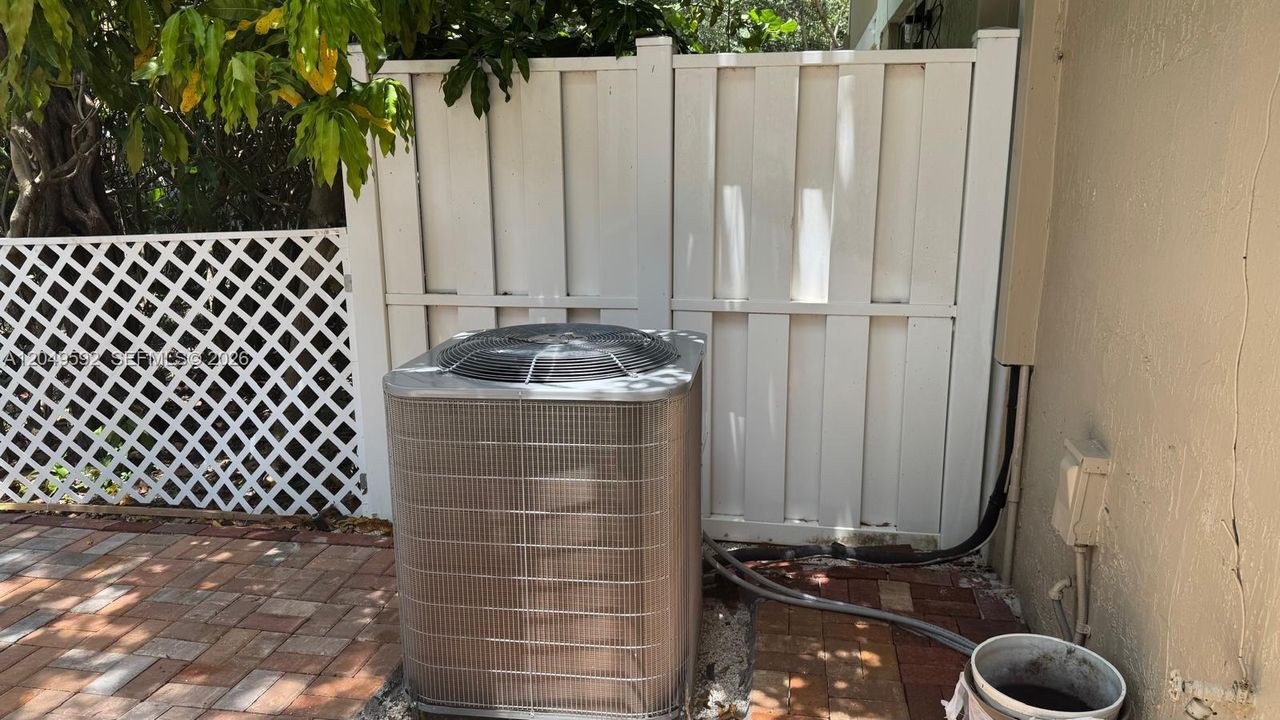 For Rent: $3,195 (3 beds, 2 baths, 1436 Square Feet)