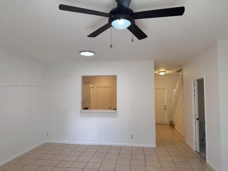 For Rent: $3,195 (3 beds, 2 baths, 1436 Square Feet)
