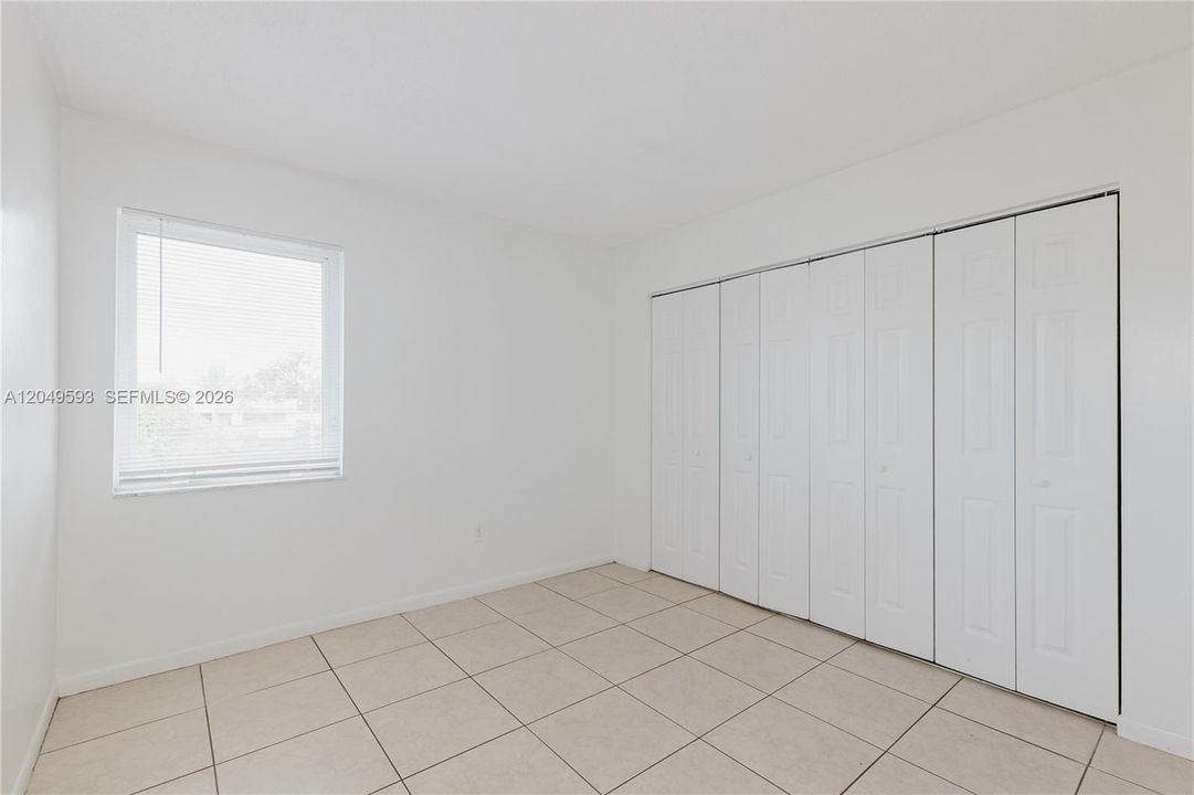 For Rent: $2,650 (3 beds, 2 baths, 1085 Square Feet)