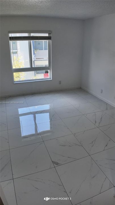 For Rent: $1,700 (1 beds, 1 baths, 223601 Square Feet)