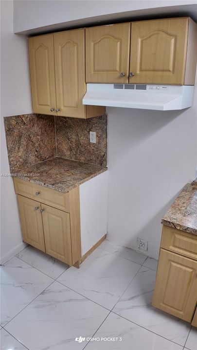 For Rent: $1,700 (1 beds, 1 baths, 223601 Square Feet)