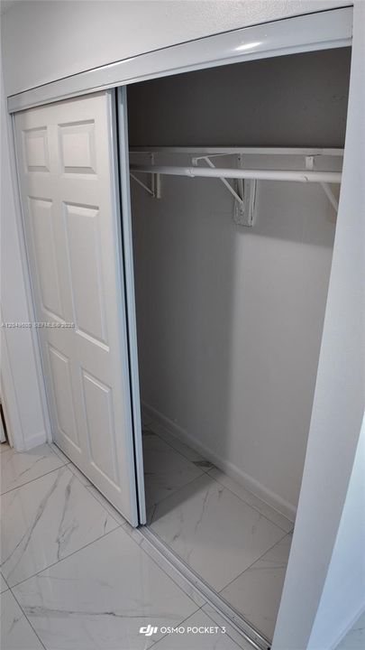 For Rent: $1,700 (1 beds, 1 baths, 223601 Square Feet)