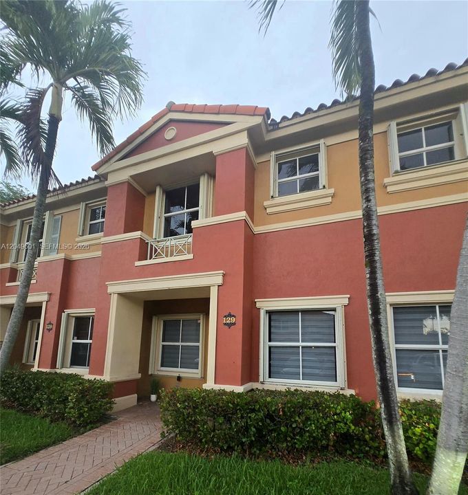 For Rent: $2,800 (2 beds, 2 baths, 0 Square Feet)
