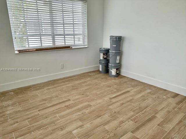 В аренду: $4,200 (3 спален, 2 ванн, 1228 Квадратных фут)