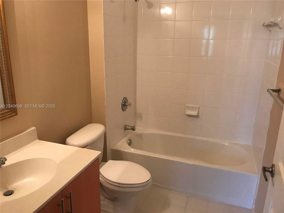 For Rent: $2,495 (3 beds, 2 baths, 1487 Square Feet)