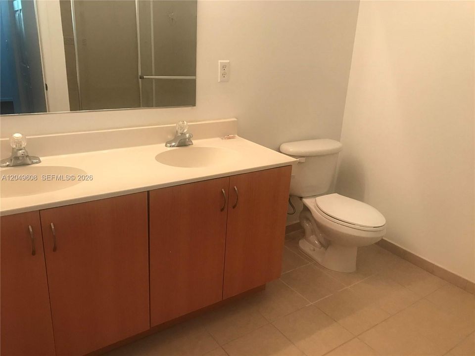 For Rent: $2,495 (3 beds, 2 baths, 1487 Square Feet)