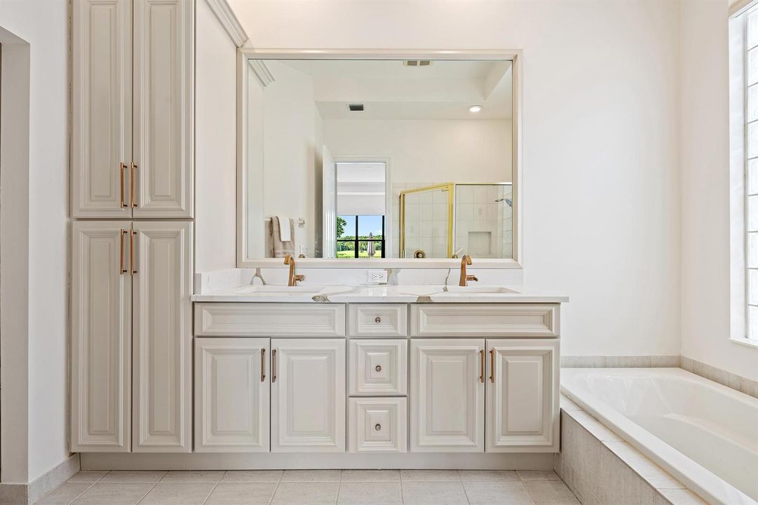 7510 Blue Heron Way