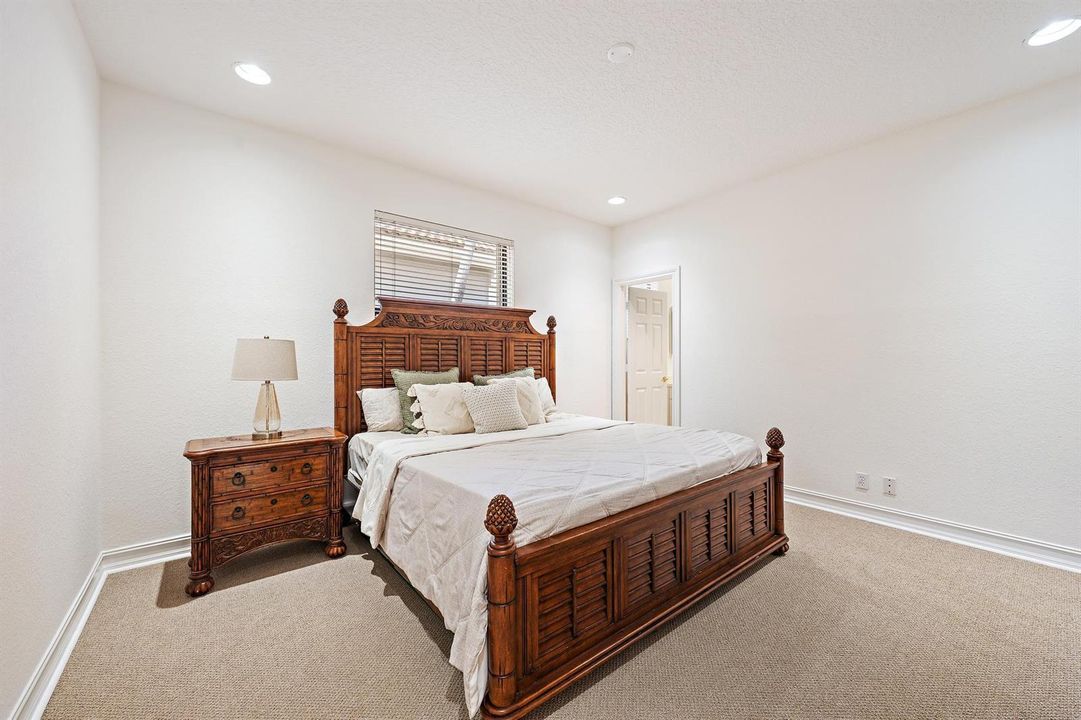 7510 Blue Heron Way
