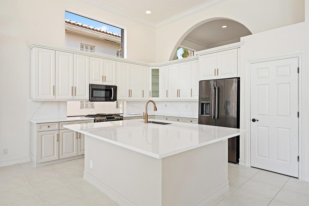 7510 Blue Heron Way