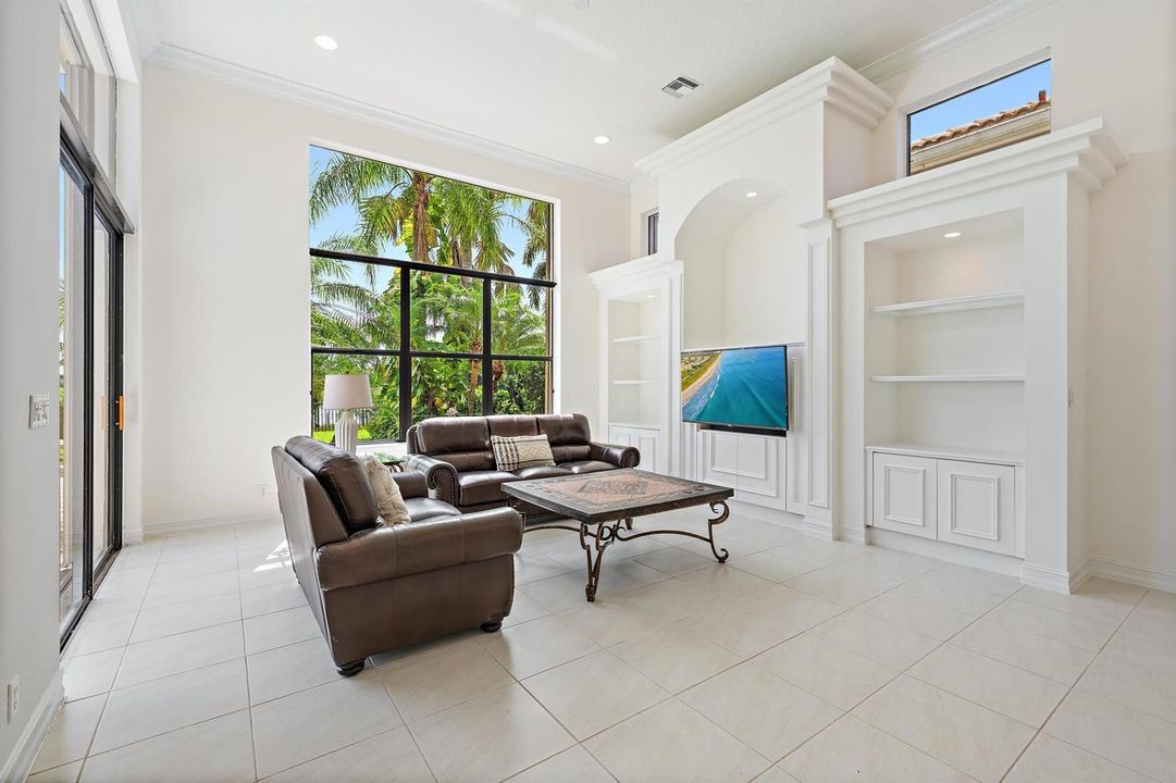 7510 Blue Heron Way
