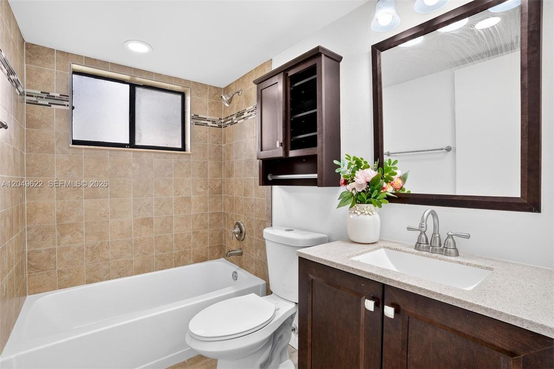 2nd Bathroom