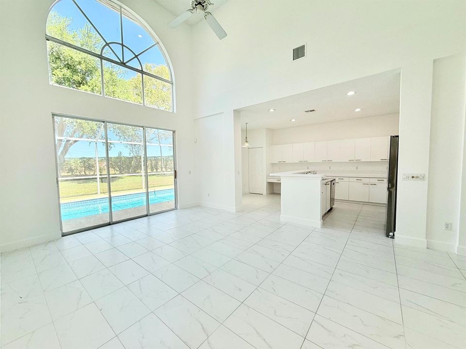 Kitchen and family room overlooking pool