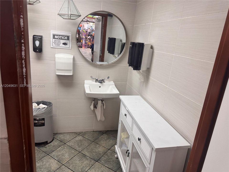 En Renta: $1,299 (0 camas, 0 baños, 0 Pies cuadrados)