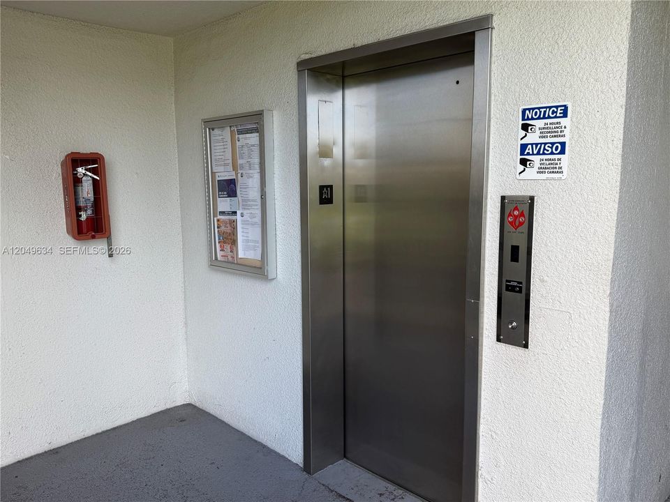 For Rent: $1,699 (2 beds, 2 baths, 850 Square Feet)