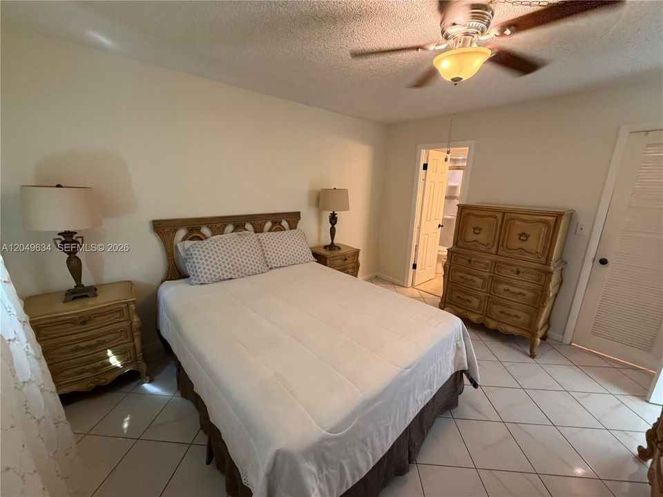 For Rent: $1,699 (2 beds, 2 baths, 850 Square Feet)