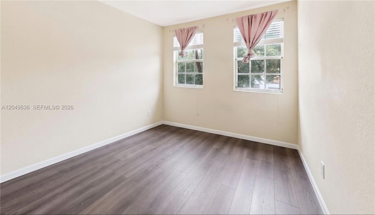 En Venta: $350,000 (3 camas, 2 baños, 1508 Pies cuadrados)