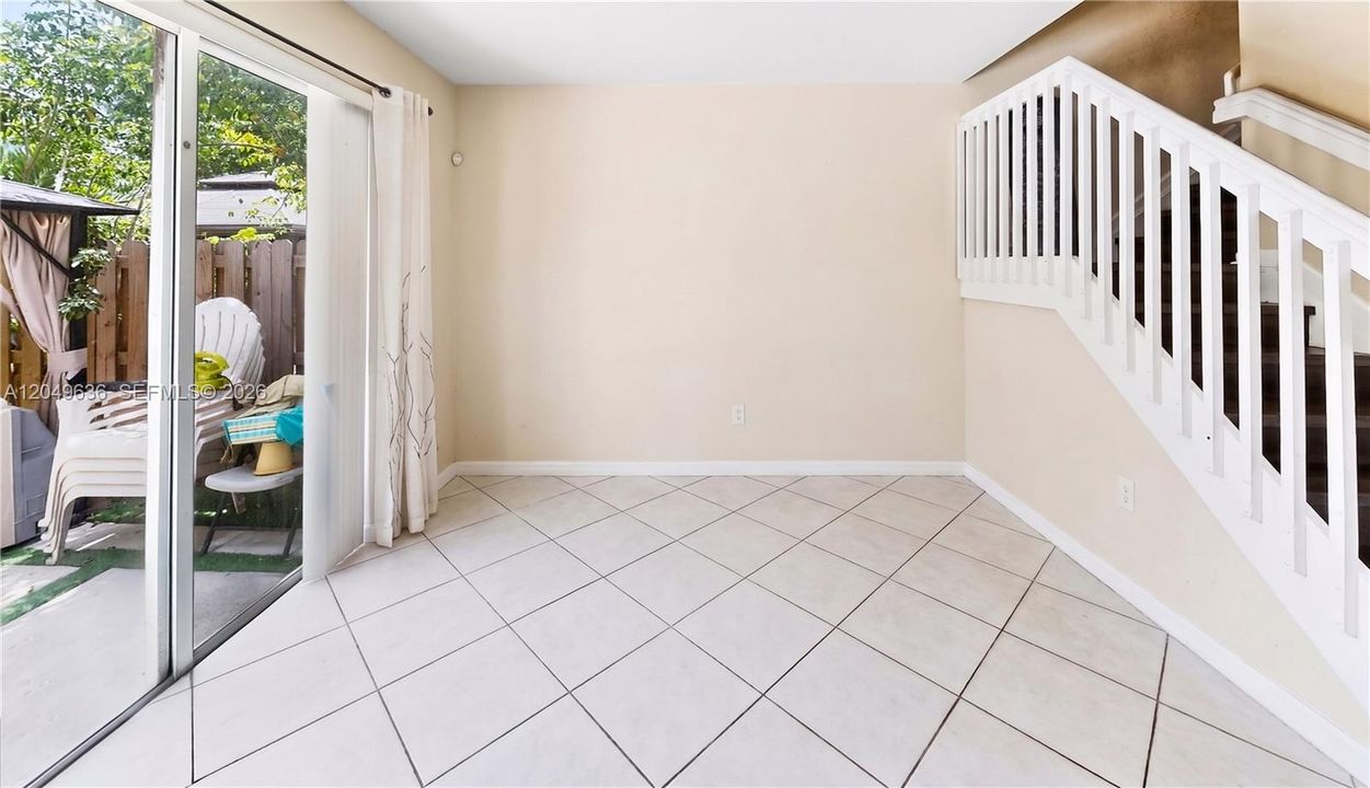En Venta: $350,000 (3 camas, 2 baños, 1508 Pies cuadrados)