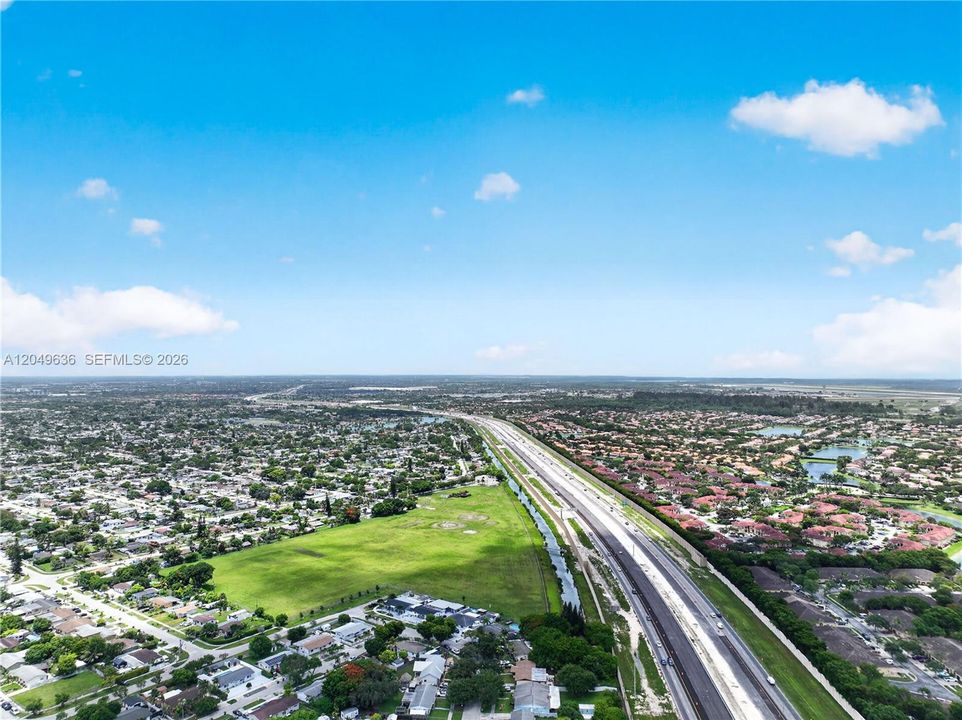 En Venta: $350,000 (3 camas, 2 baños, 1508 Pies cuadrados)