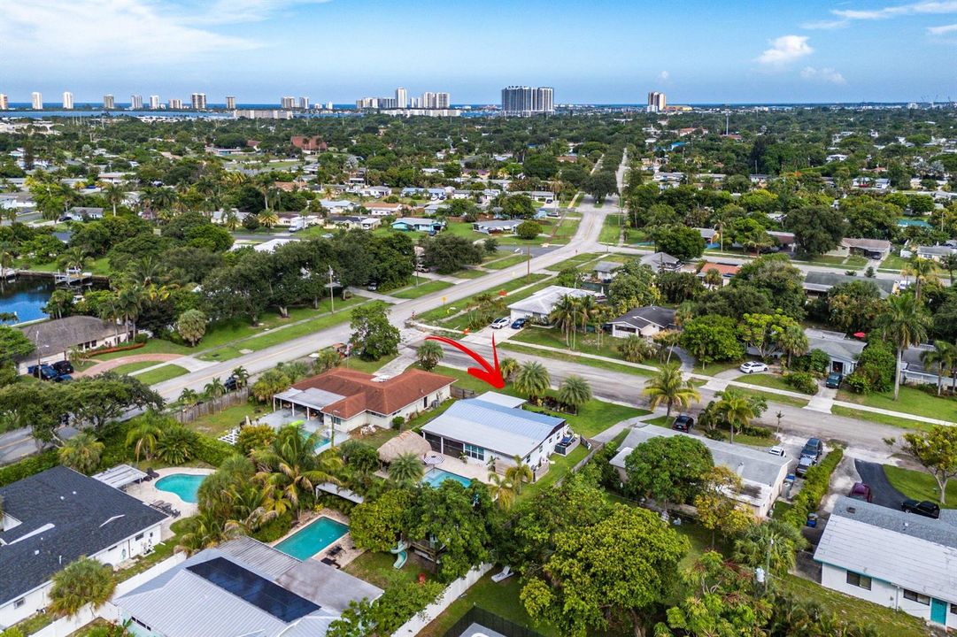 048-711LaurelDrive-WestPalmBeach-FL-3340