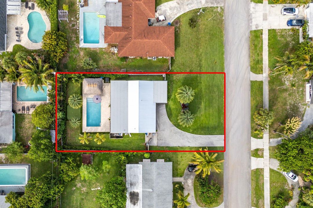 035-711LaurelDrive-WestPalmBeach-FL-3340