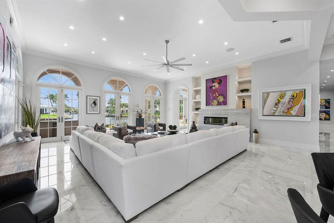 450_South_Maya_Palm_Drive_21