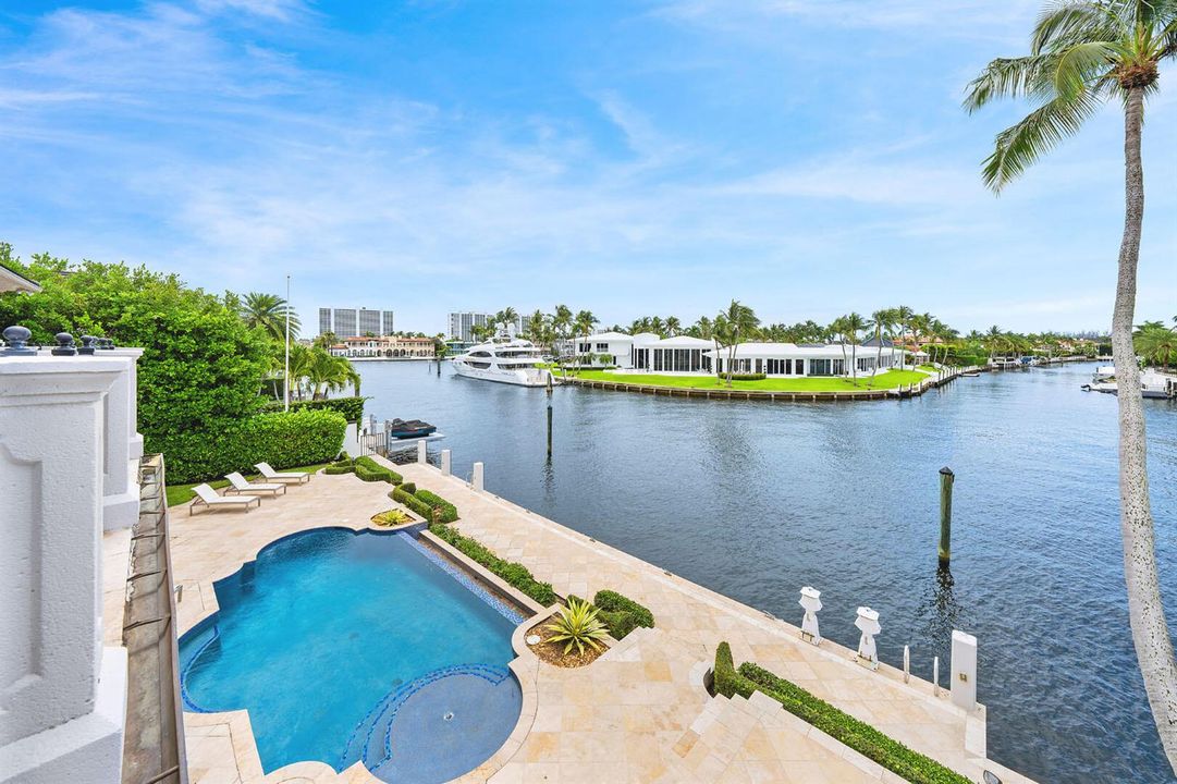 450_South_Maya_Palm_Drive_44