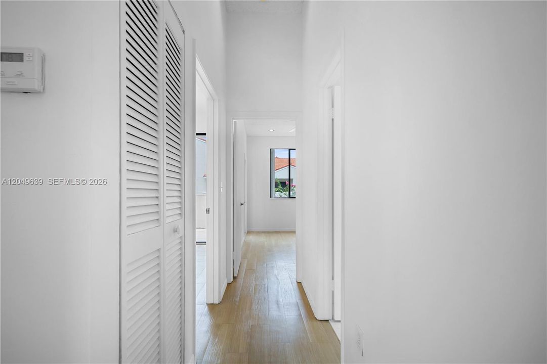 For Rent: $5,300 (3 beds, 3 baths, 1927 Square Feet)